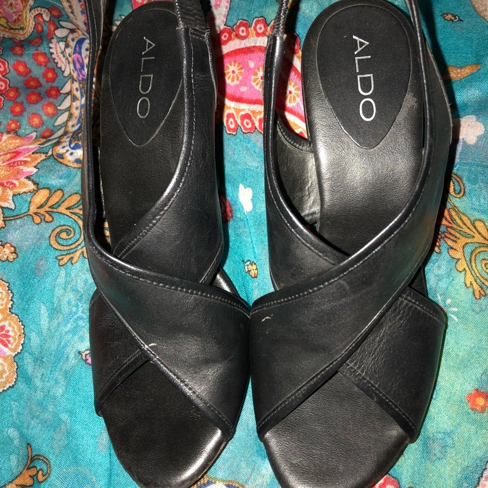 ❤️ALDO black  platform heels